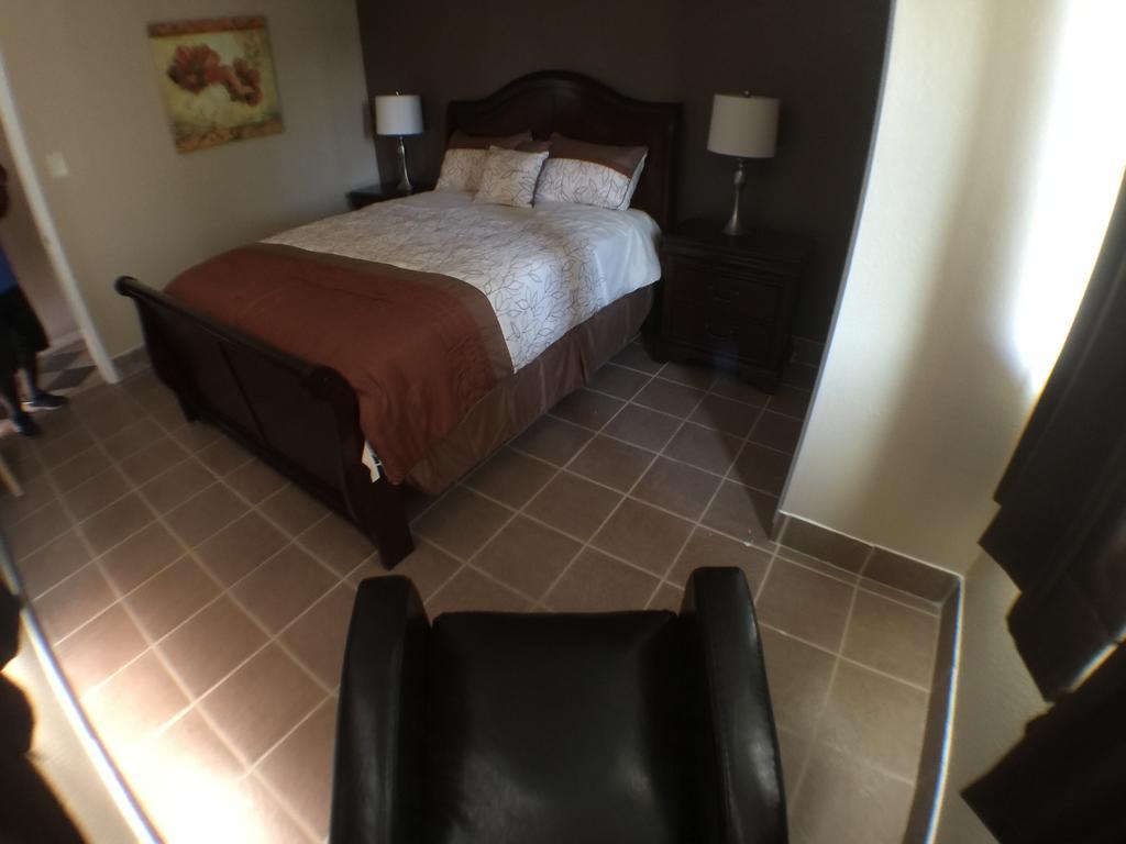 Austin Motor Inn Room photo